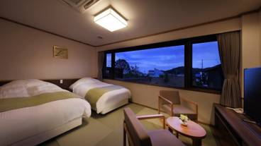 南房総 勝浦 翠海（ミナミボウソウ カツウラ スイカ） / 4