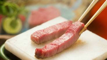 食事・飲み物 / 4