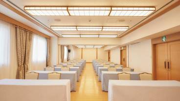 施設内の設備 / 28