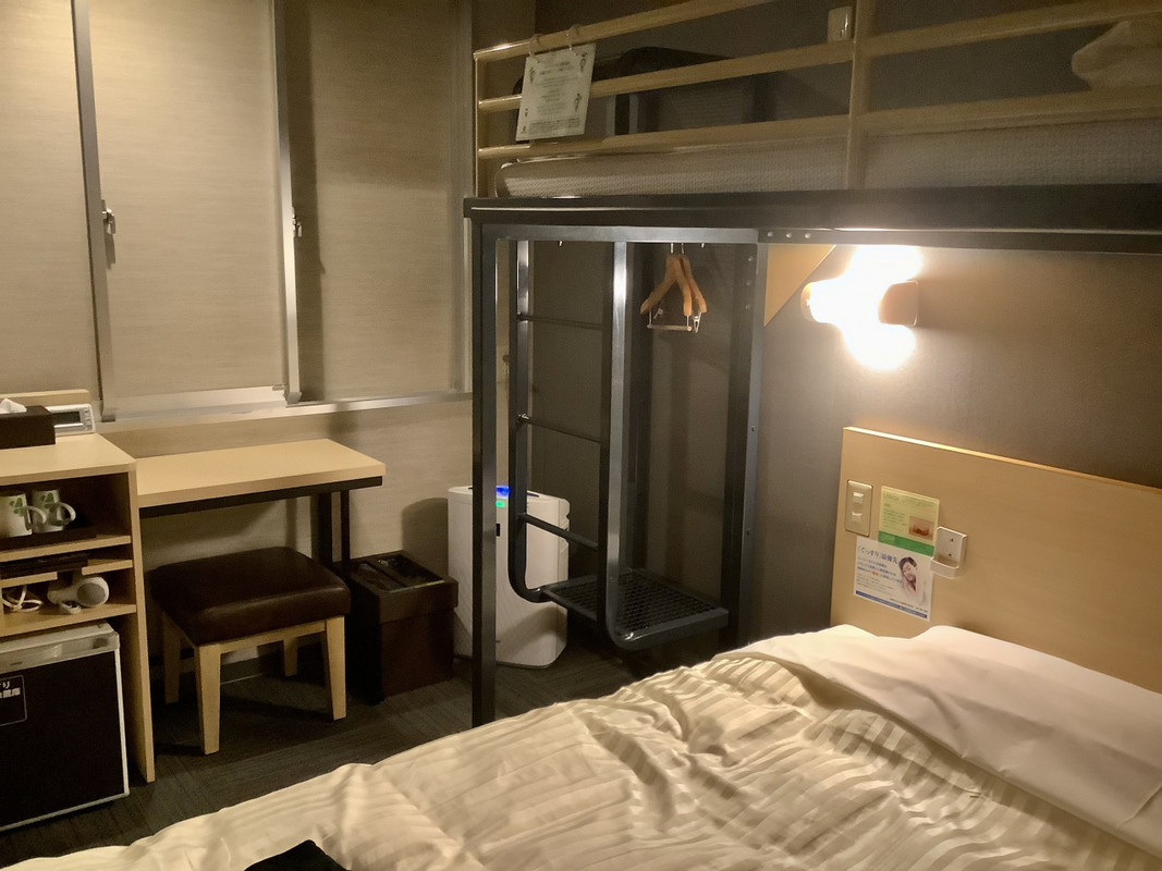 スーパールーム