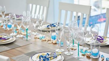 客室内のダイニングエリア / 4