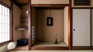 トラディショナル 4 人部屋 禁煙 専用バスルーム