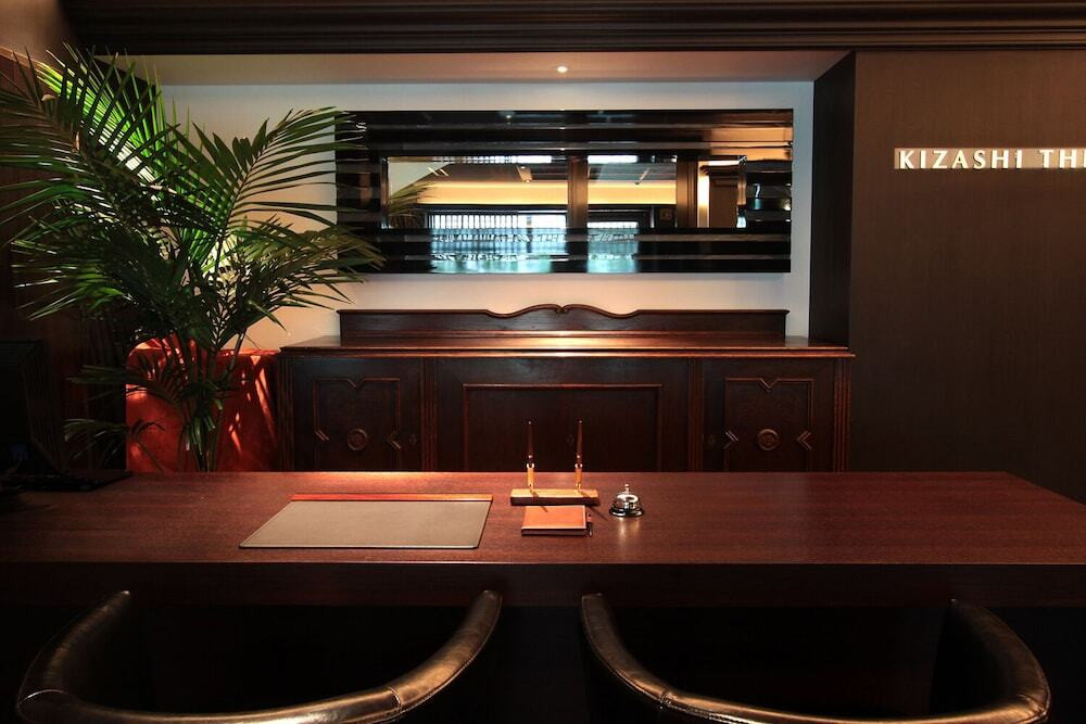KIZASHI THE SUITE3409108