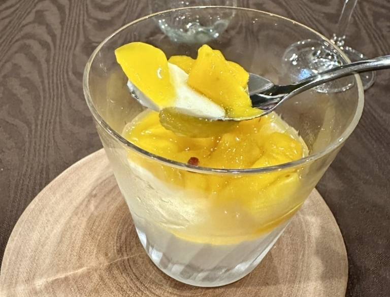 沖縄の美食を味わう
豪華なディナータイム / 5