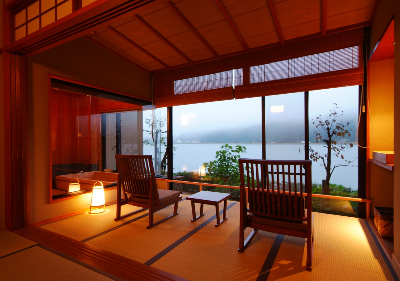 リバービューに癒やされながら、松葉カニをお腹いっぱいいただいて4574008