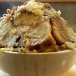 二郎インスパイア系！京都の「ラーメン荘 地球規模で考えろ」