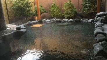 屋外スパ浴槽 / 2