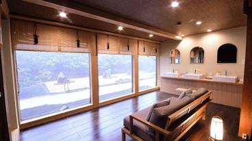 施設内の設備 / 14