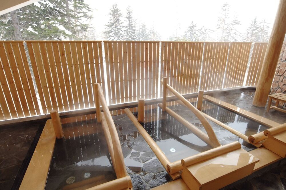 屋外スパ浴槽