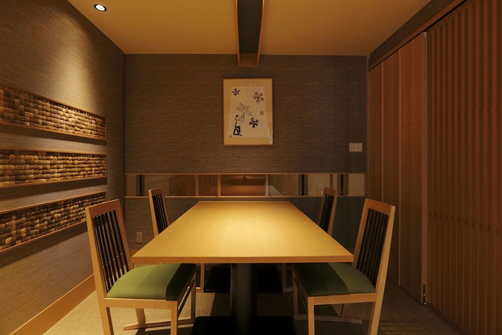 ダイニング烏月①