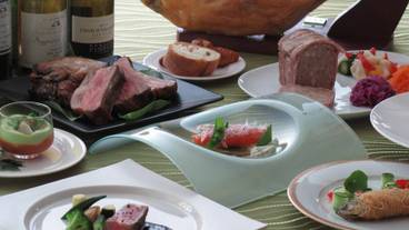 食事・飲み物 / 1