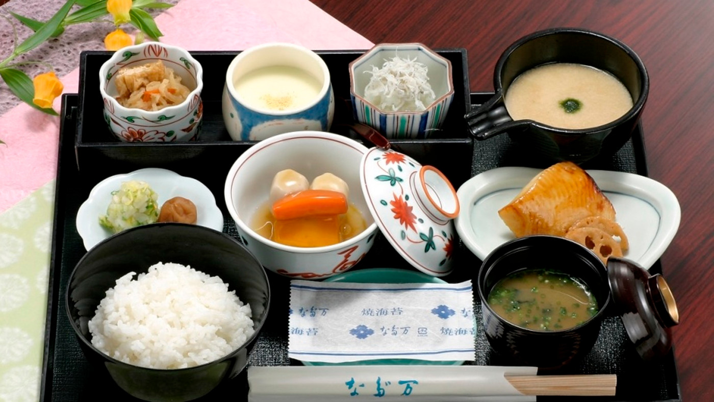 ビュッフェのほか、老舗料亭の和食も！種類豊富なラインナップ4065482