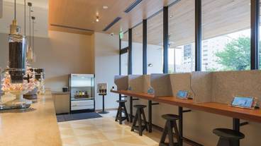 チェックイン / チェックアウト キオスク / 1