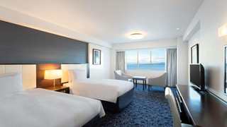 スタンダード ルーム シングルベッド 3 台 シービュー