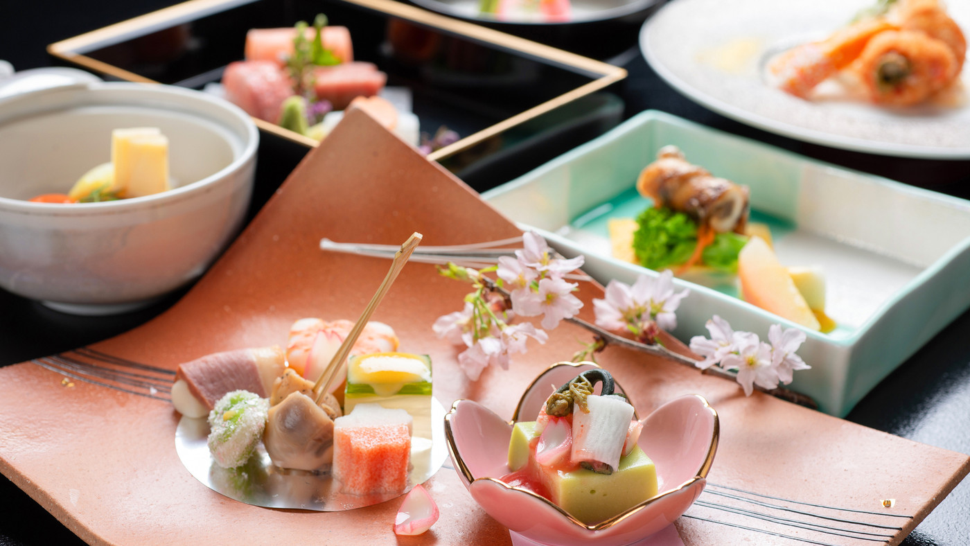 鎌倉の住宅地に建つ小さな割烹旅館4255868