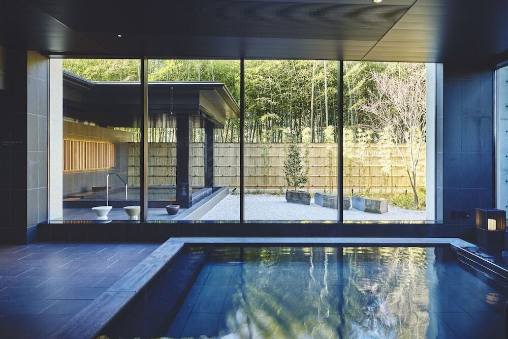 犬山の非日常空間と選べる朝食でステイを満喫4011101