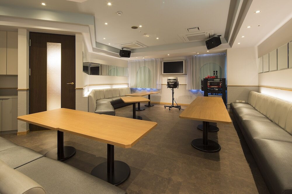 カラオケ ルーム