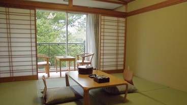 部屋 / 8