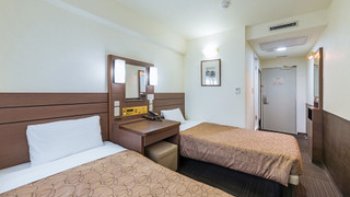 モデレート ツインルーム  喫煙可