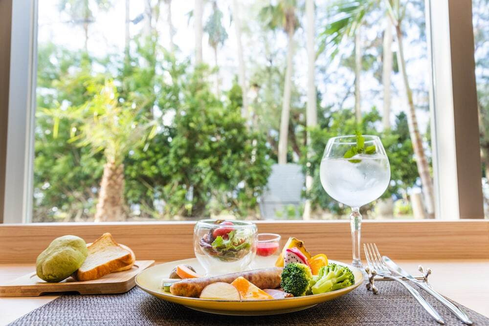 温泉とプールを満喫♡那覇にあるアーバンリゾートホテル4037008