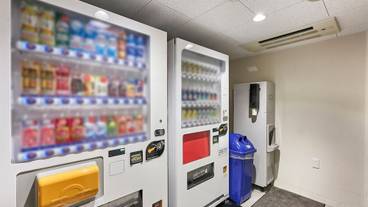 自動販売機 / 11