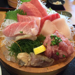 新鮮魚が目白押し！静岡の清水魚市場「河岸の市」のオススメランチ♪