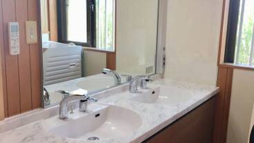 バスルーム / 10