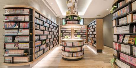 クインテッサホテル大阪心斎橋 Comic＆Books