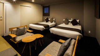 ラグジュアリー スイート ベッド (複数台) シティビュー