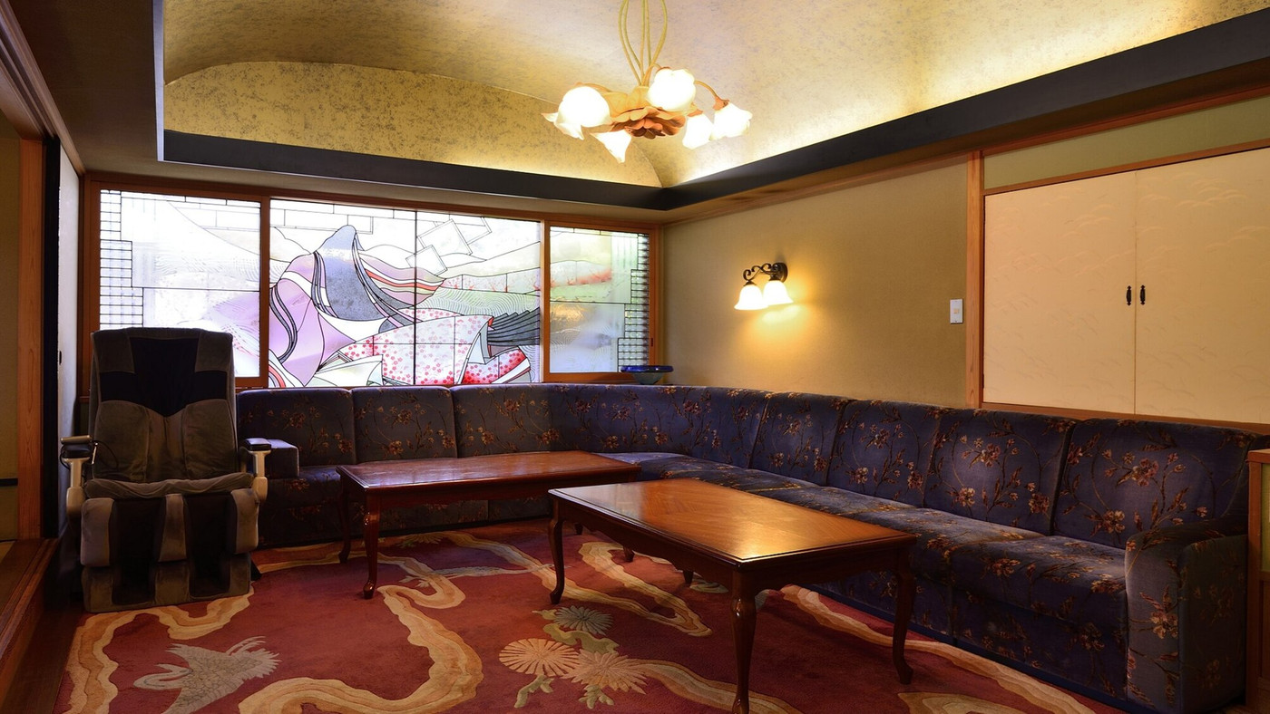 数寄屋造りが魅力の高級旅館。涼みの部屋併設の貸切風呂3688114