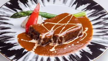 食事・飲み物 / 12