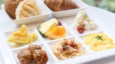 朝食ビュッフェ / 3