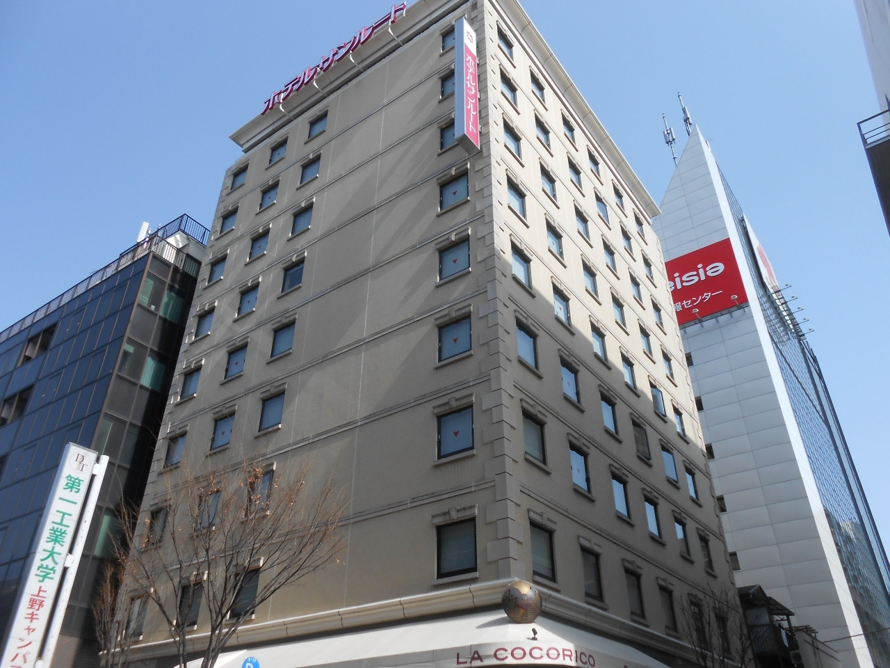 駅近が嬉しい！朝食から夕食まで利用できるレストランが便利4254547