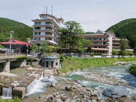 四万温泉 四万グランドホテル / 1