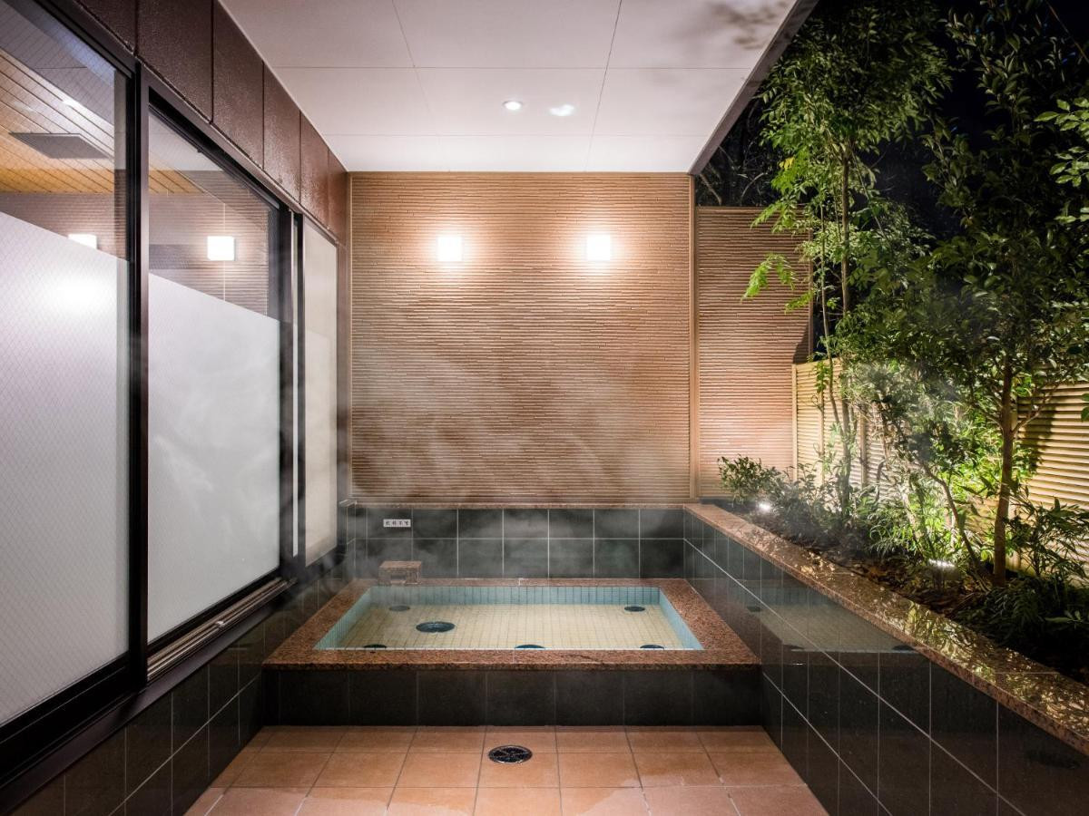 道後温泉 八千代3413622