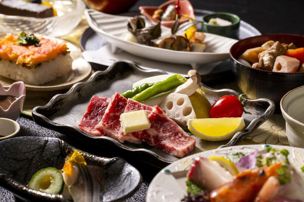 1.錦帯橋温泉　岩国国際観光ホテル4242751