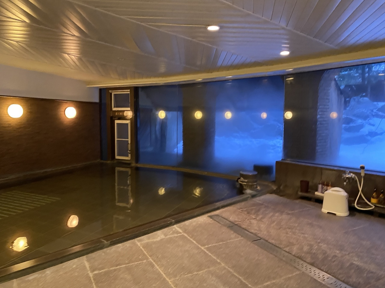 7.おしゃれなヨーロピアンスタイル「ホテルプルミエール箕輪」3965521