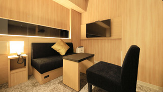 ユニバーサルルーム 禁煙【MANGA読み放題】