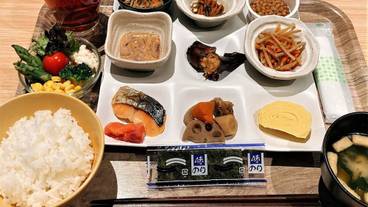 朝食ビュッフェ / 11