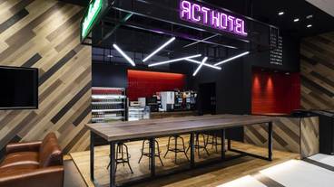 フード コート / 1