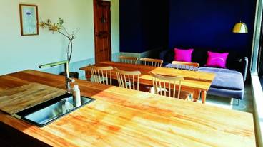 客室内のダイニングエリア / 20