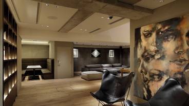 ロビーラウンジ / 14