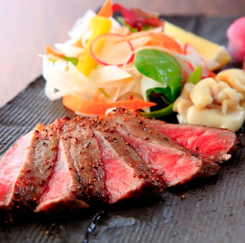 食材の宝庫と呼ばれる白老ならではのお料理3485547