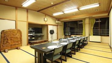 ボールルーム / 12