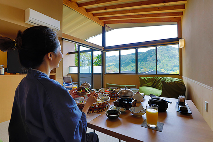 レジーナリゾート 箱根雲外荘(レジーナリゾートハコネウンガイソウ) / 2