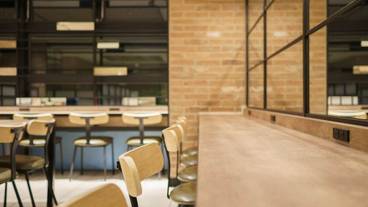 朝食スペース / 15