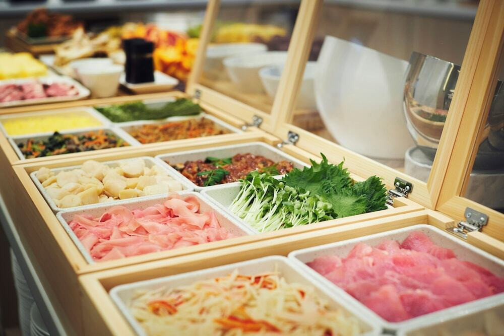 朝食