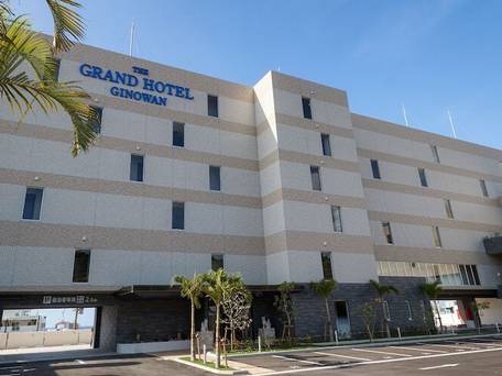 THE GRAND HOTEL GINOWAN / 4