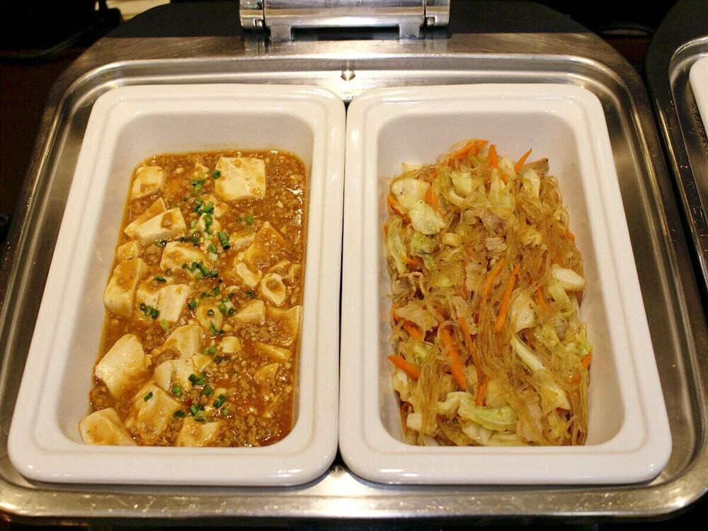 朝食