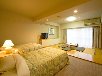 夏季はプールで遊べる！家族みんなで自由な過ごし方ができるリゾートホテル4263914